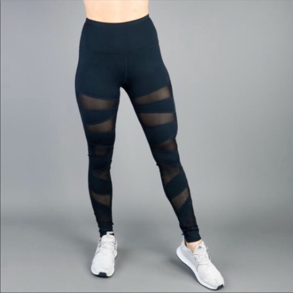 BuffBunny Anastasia Leggings